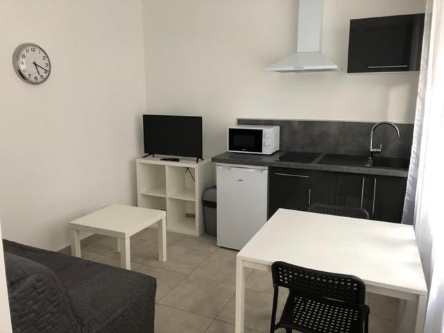 Studio #8 Climatise A 10 Min Des Plages Perpignan Zewnętrze zdjęcie